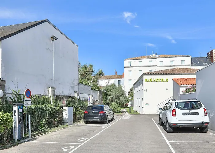 B&B HOTEL Les Sables-d\'Olonne Centre Gare